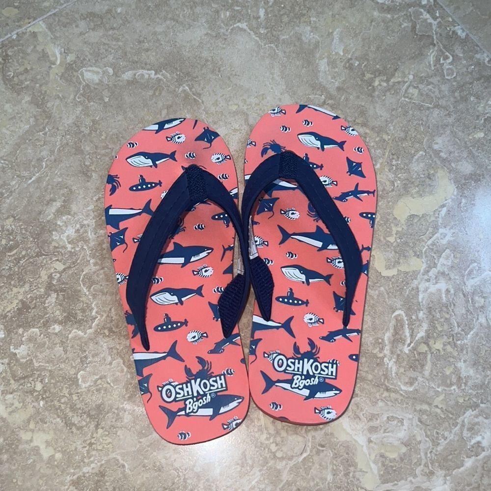 💕Boys flip flops 💕 - Picture 4 of 4
